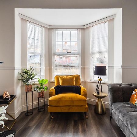 The Crescent Townhouse Lisburn Exterior foto