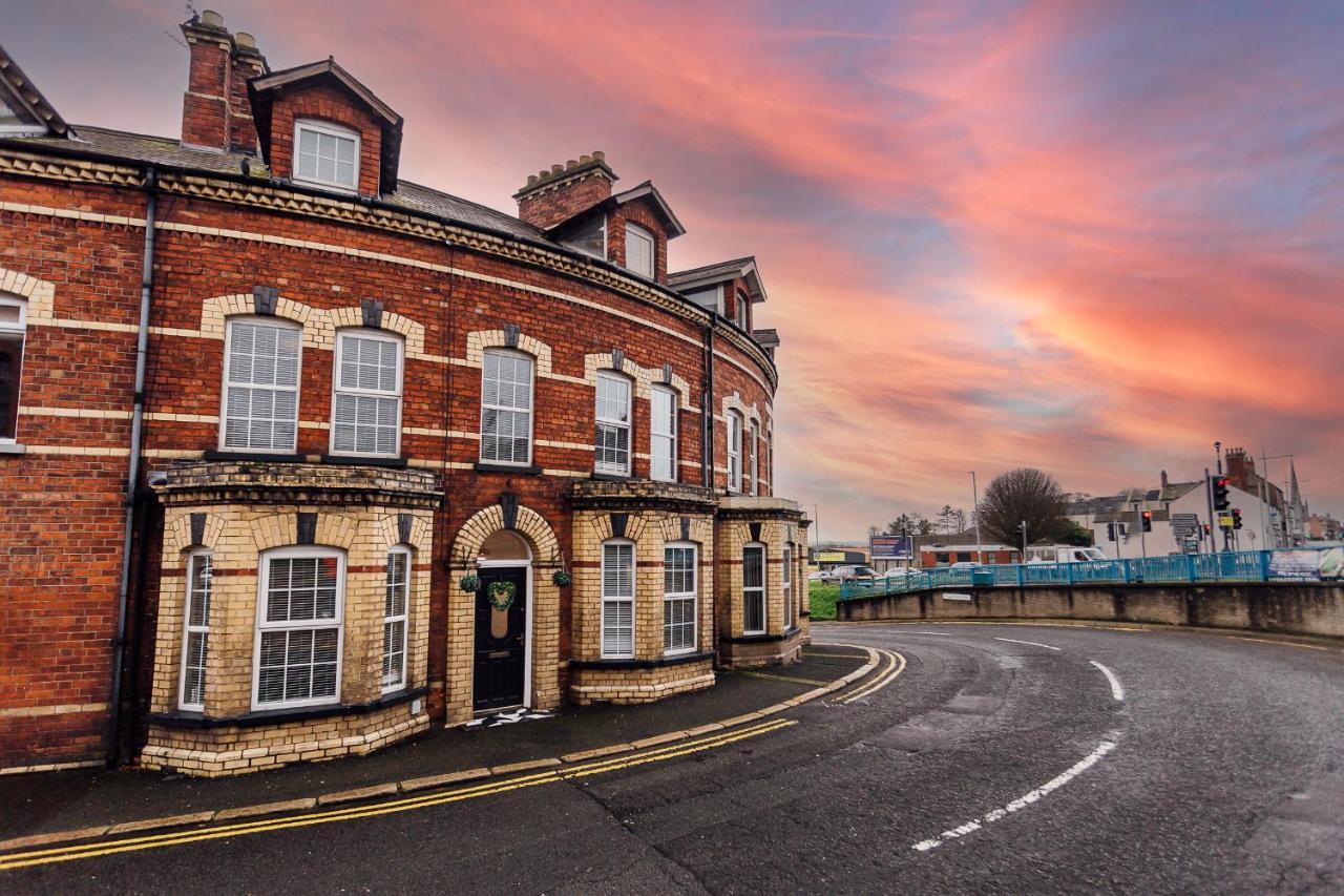 The Crescent Townhouse Lisburn Exterior foto