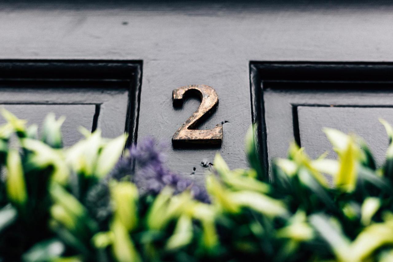 The Crescent Townhouse Lisburn Exterior foto